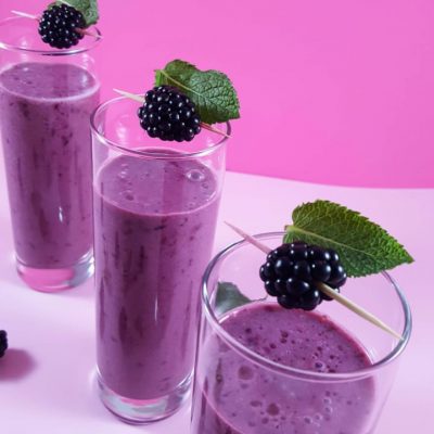 Smoothie aus Brombeeren